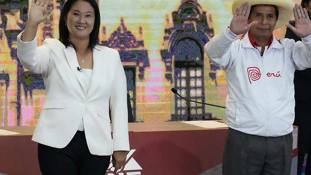 Die konservative Keiko Fujimori und der linke Pedro Castillo kämpfen in Peru um die Präsidentschaft.