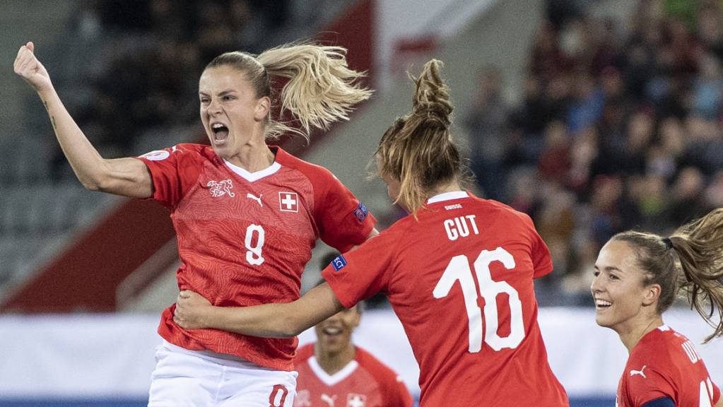 Die Schweizer Frauen-Nationalmannschaft ist auf Kurs Richtung EM-Qualifikation