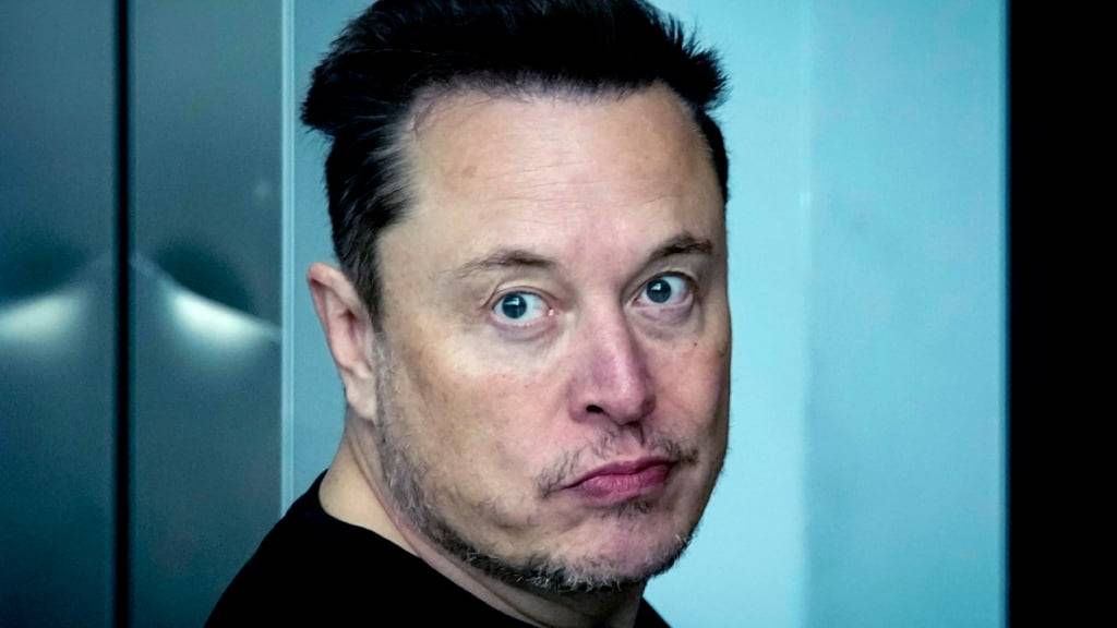 Tech-Milliardär Elon Musk hat seine Vertragsverletzungsklage gegen die ChatGPT-Entwicklerfirma OpenAI fallengelassen. Gründe wurden in den Gerichtsunterlagen am Dienstag nicht genannt. (Archivbild)