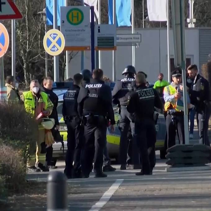 Amoklauf auf Uni-Campus in Heidelberg: Eine Tote und drei Verletzte – Angreifer tot