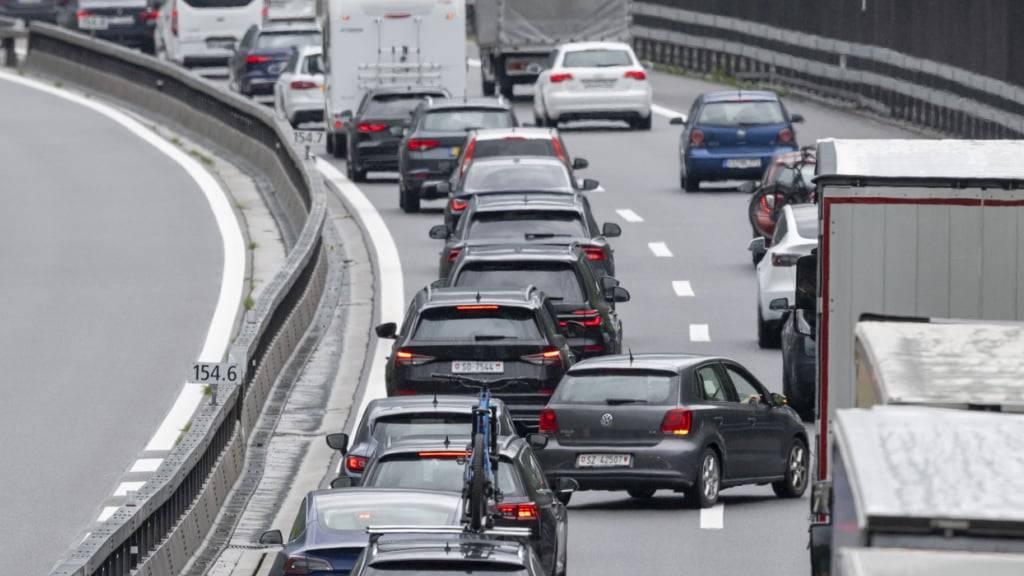 Am Gotthard-Nordportal hat sich am Samstag ein langer Stau gebildet. (Archivbild)
