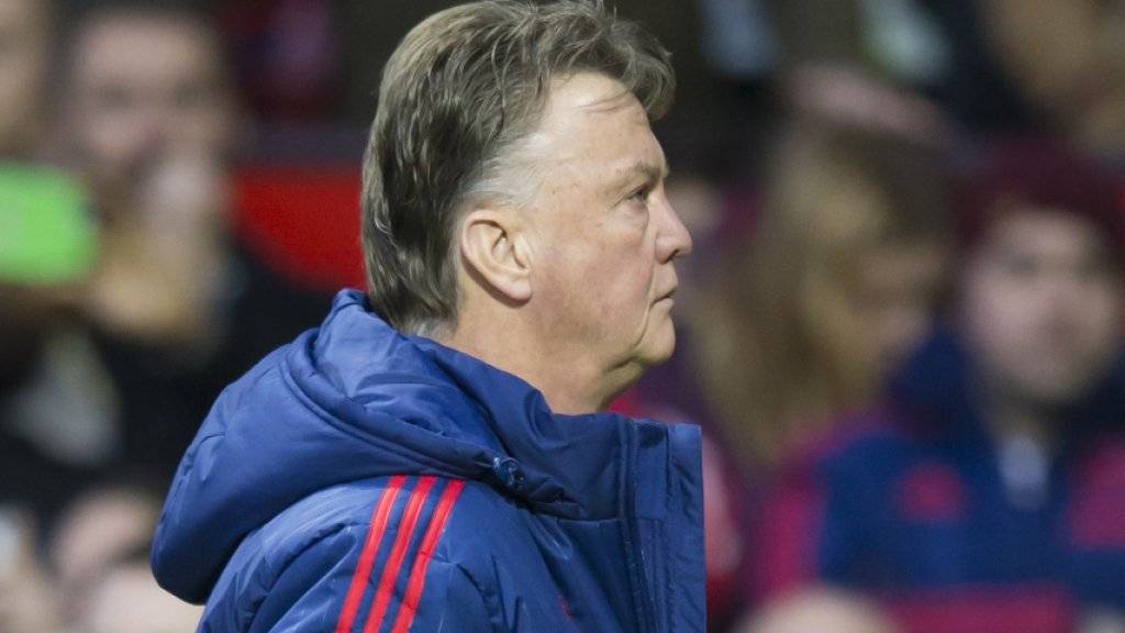 Manchester Uniteds Trainer Louis van Gaal hat Sorgen