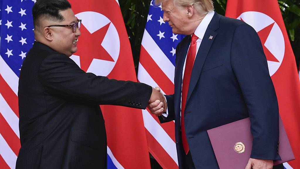 US-Präsident Donald Trump will bei den Abrüstungsgesprächen mit Nordkoreas Machthaber Kim Jong Un in Hanoi gewisse Geduld zeigen. (Archivbild)