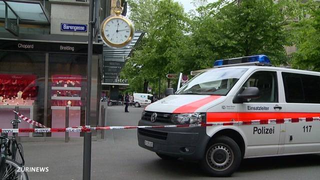 Räuber stiehlt an der Bahnhofsstrasse Luxusuhren