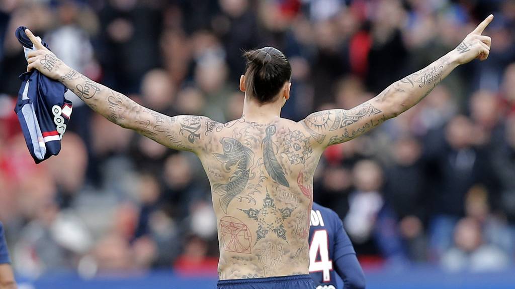 Tattoos bei Fussballern verboten, bestehende müssen entfernt werden