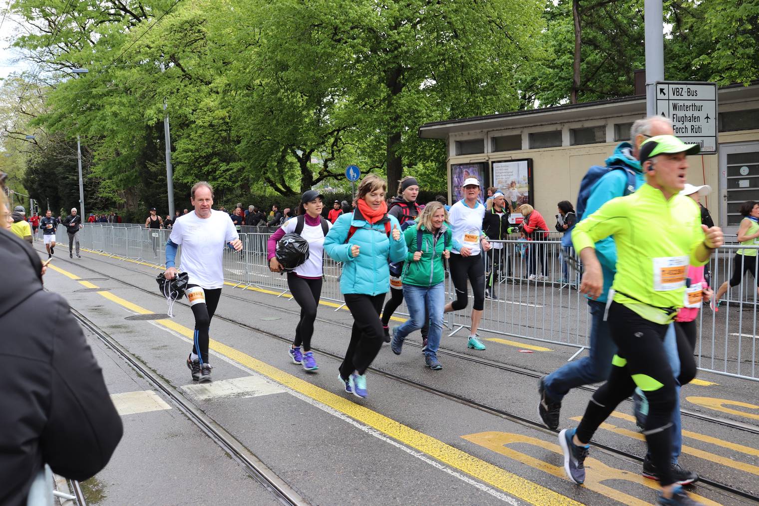 Unser Radio 24Team am Zürich Marathon Radio 24
