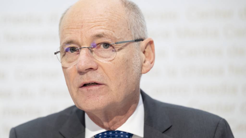 Bundesanwalt Stefan Blättler erreicht nächstes Jahr die Altersgrenze für sein Amt. Die Idee, die Altersgrenze zu erhöhen, droht nun zu scheitern. (Archivbild)