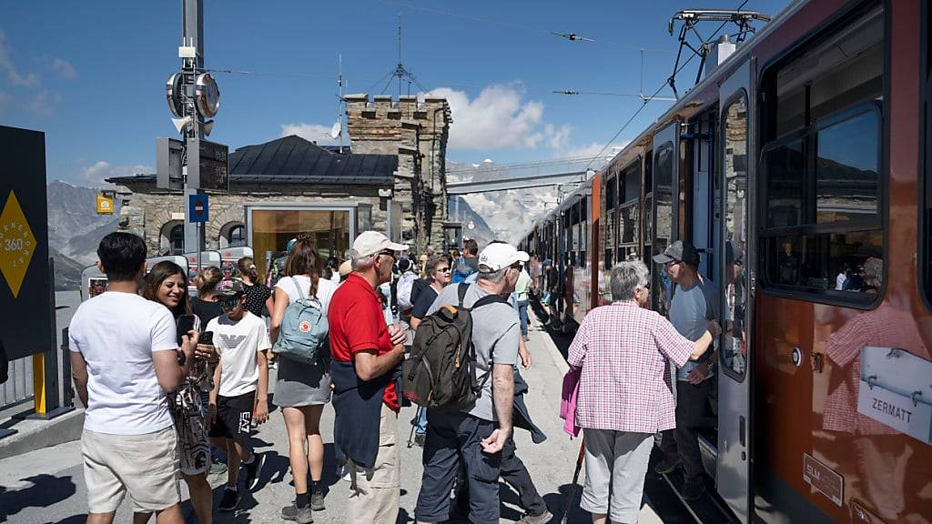 Die Schweizer Tourismusbetriebe erwarten einen sehr guten Sommer. (Symbolbild)