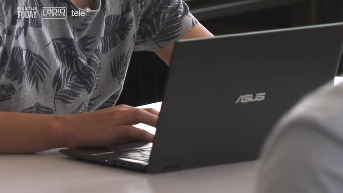 Ausgerechnet zum Schulstart fehlen vielen Schülern Laptops zum Lernen