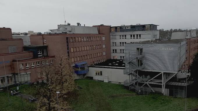 Kritiker stellen die Rettung des konkursbedrohten Spitals Uster in Frage