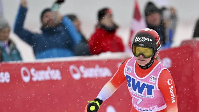 Corinne Suter wird Dritte – italienischer Doppelsieg in St. Moritz