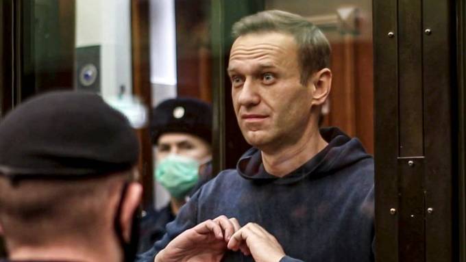 «Sie logen, sie lügen und sie werden lügen»: Das sind die Stimmen zu Nawalnys Tod