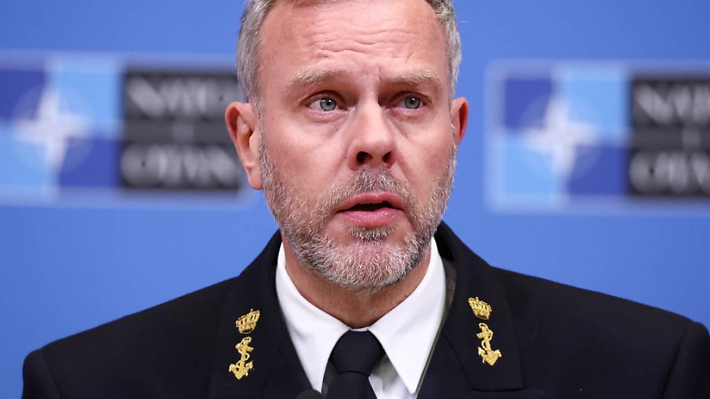Der Vorsitzende des Nato-Militärausschusses, Admiral Rob Bauer, stattet der Schweiz am Montag und Dienstag einen offiziellen Besuch ab. (Archivbild)
