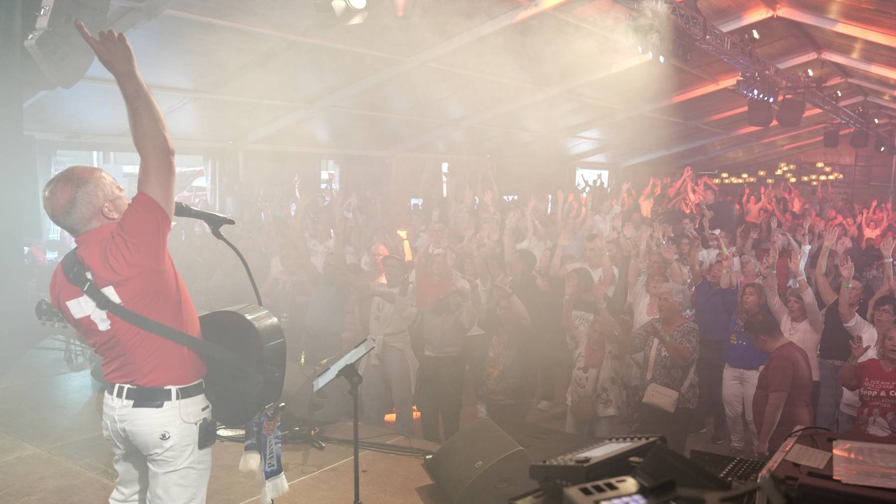 Die Partyhelden sorgten auch in Wittenbach für massig Stimmung.