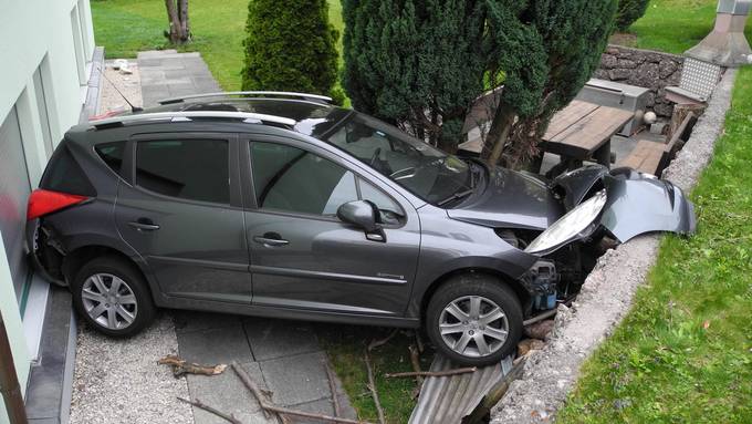 Vermeintlich gestohlenes Auto rollt davon