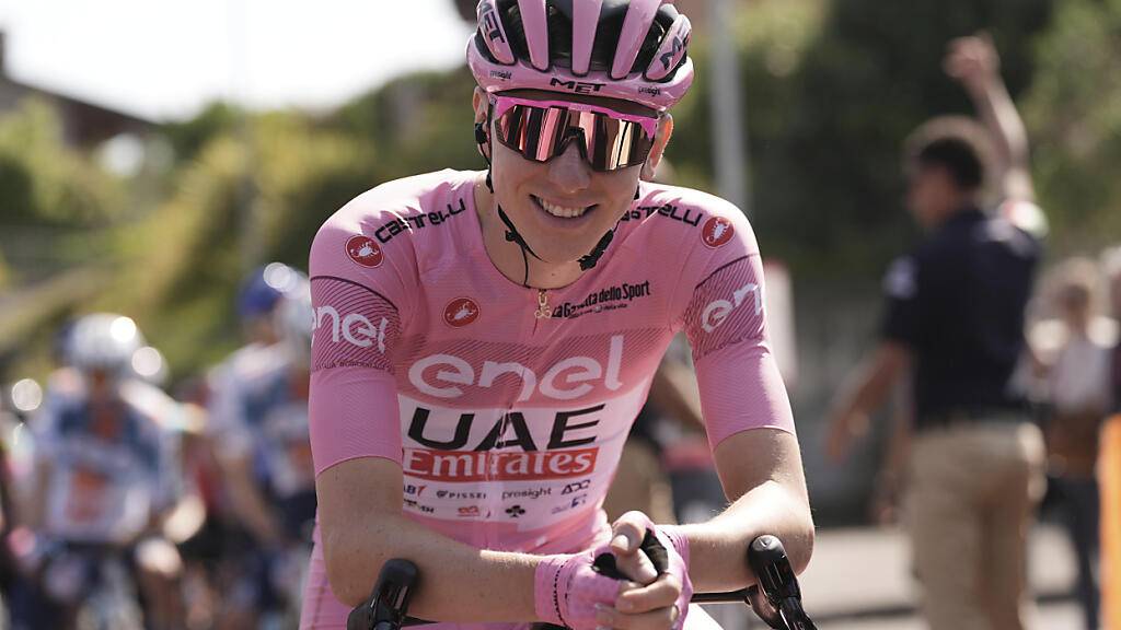 Tadej Pogacar hat am Giro d'Italia gut lachen