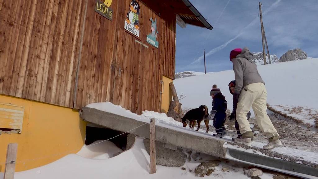 Diese Bauernfamilie lebt in den Urner Bergen im Schnee