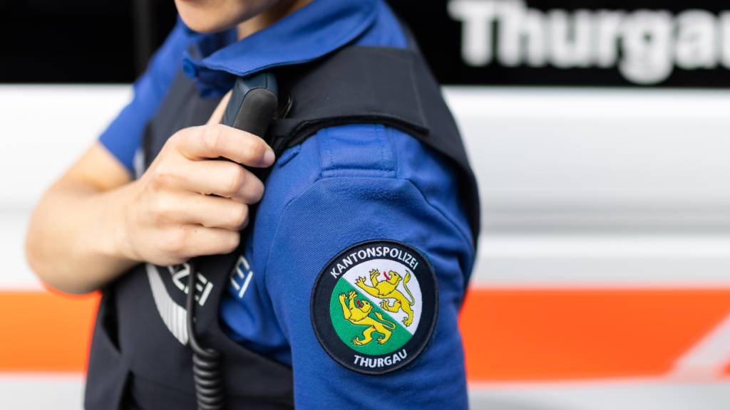 Die Kantonspolizei Thurgau rückte am Dienstagvormittag zu einem Arbeitsunfall nach Diessenhofen aus. (Symbolbild)
