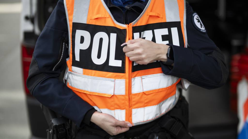 Die Stadtpolizei St. Gallen stoppte in der nacht auf Sonntag einen 13 Jahre alten Motorradlenker. (Symbolbild)