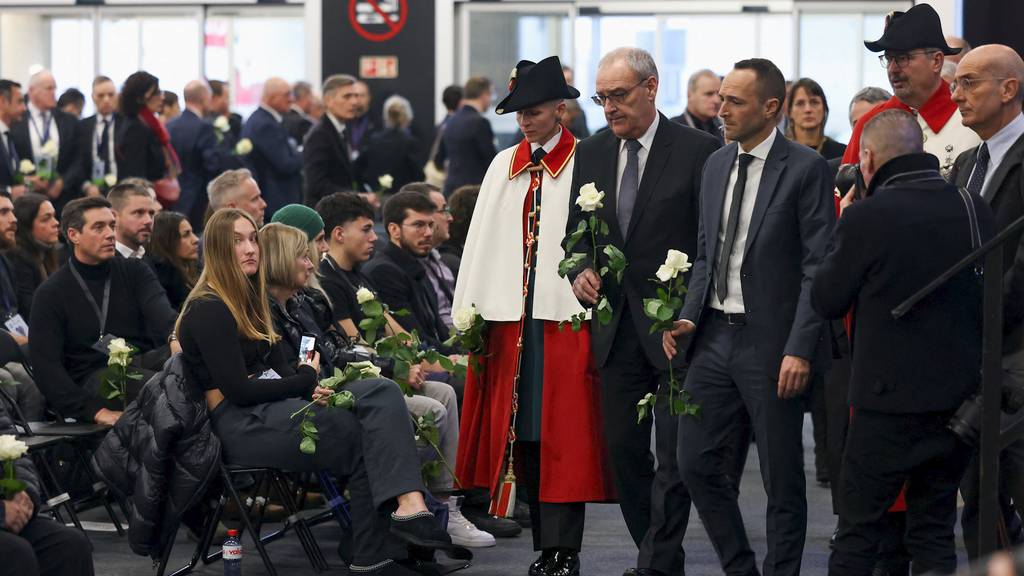 Die Schweiz gedenkt der Opfer der Brandkatastrophe von Crans-Montana