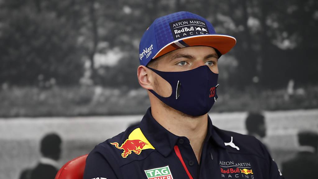 Max Verstappen im Red Bull war im zweiten Training einen Hauch schneller als Daniel Ricciardo im Renault und Lewis Hamilton im Mercedes