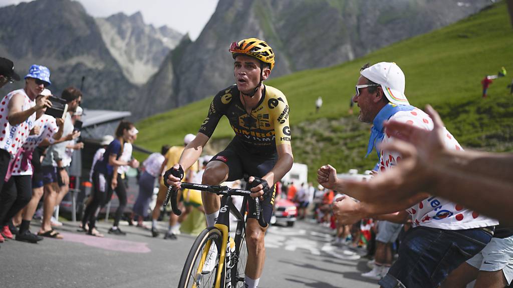 Der Amerikaner Sepp Kuss (hier bei der Tour de France) setzte sich in der 6. Etappe der Vuelta im Schlussaufstieg ab und gewann solo