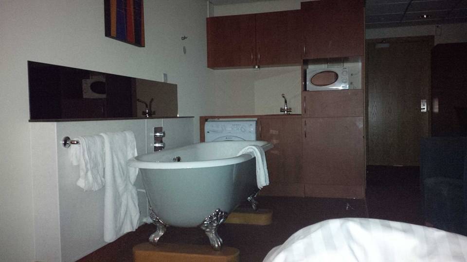 Hotel Fail Badewanne