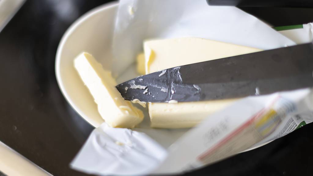 Zusätzliche 1800 Tonnen Butter aus der EU sollen in die Schweiz importiert werden. (Symbolbild)
