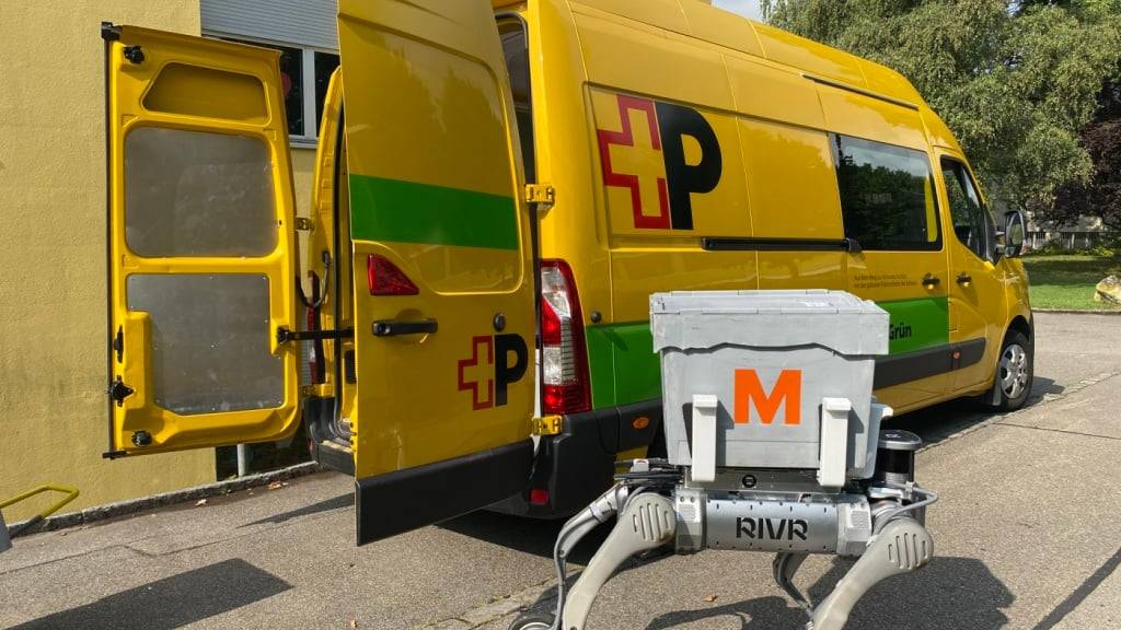 Die Schweizerische Post testet bei der Zustellung von schweren Paketen einen vierbeinigen Hilfsroboter.