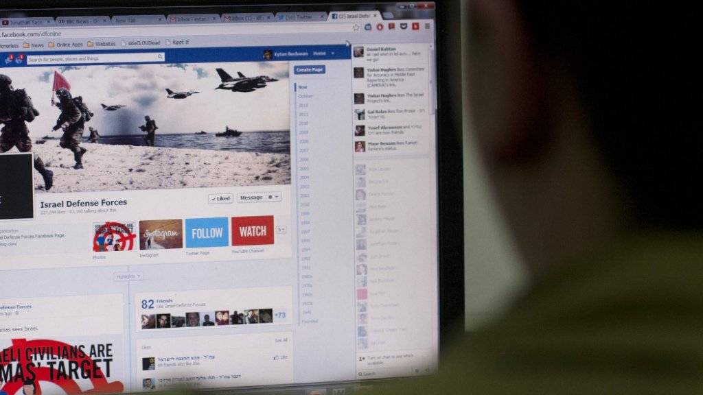 Kindesmissbrauch, Tiersex und Enthauptungen: Facebook-Mitarbeiter werden bei der Arbeit auf dem Online-Netzwerk mit schlimmen Bildern konfrontiert. (Symbolbild)