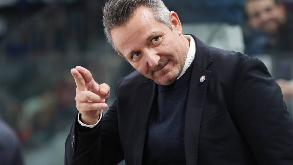 Strebt mit den ZSC Lions in den Playoffs die erfolgreiche Titelverteidigung an: Headcoach Marco Bayer