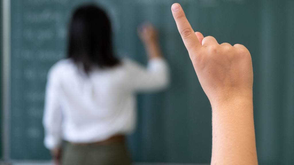 Zürcher Lehrerin scheitert mit Verschiebung von Mutterschaftsurlaub
