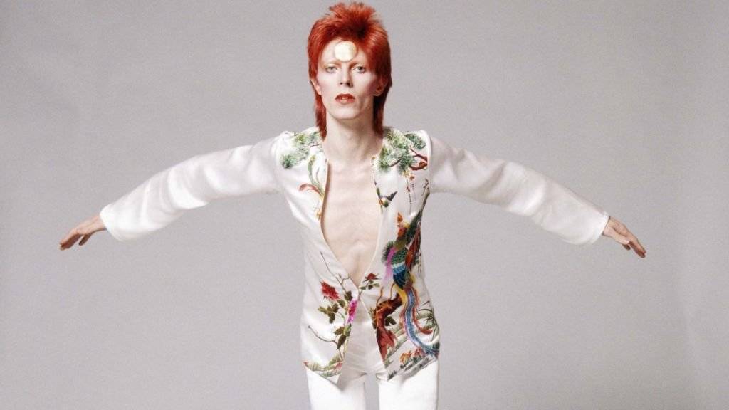 Eines der berühmten Fotos von David Bowie (1947-2016), die sein Lieblingsfotograf Masayoshi Sukita von ihm geschossen hat. Weitere Bowie-Porträts von Sukita sind noch bis zum 26. April in Lugano zu sehen. (Bildausschnitt Handout)