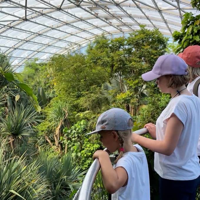 Menschen mit Autismus freuen sich über Spezialbesuch