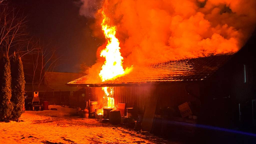 Holzschopf brannte wegen Töpfer-Kurs – 300'000 Franken Schaden