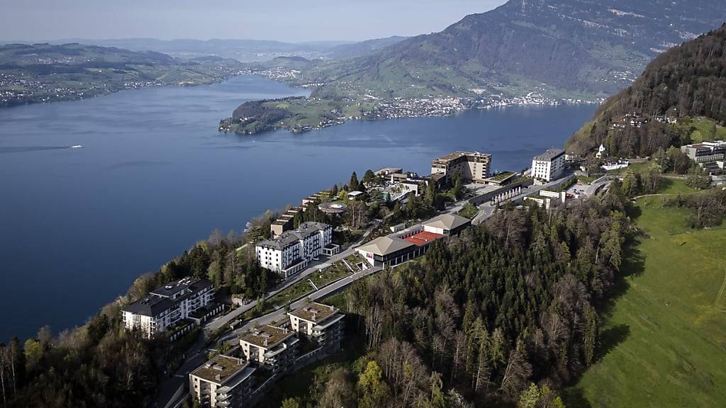 Das Resort auf dem Bürgenstock, in dem die Konferenz stattfinden soll, thront hoch über dem Vierwaldstättersee. (Archivaufnahme)