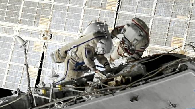 Zwei US-Astronauten absolvieren Aussenarbeiten an der ISS