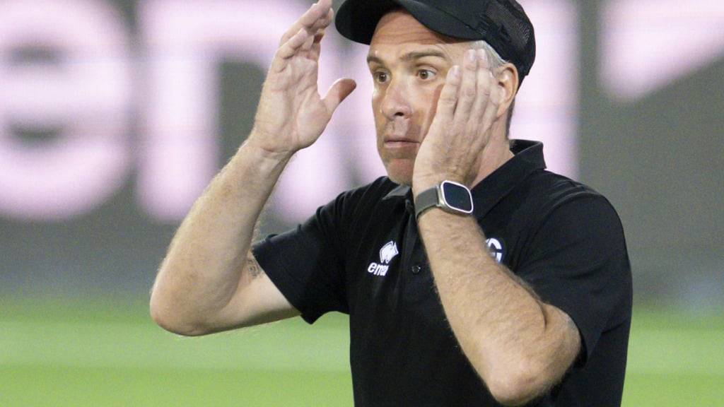 Zum Wegschauen: Der FC Lugano mit Trainer Mattia Croci-Torti erweist dem Schweizer Klub-Fussball in der Europacup-Qualifikation keinen Dienst