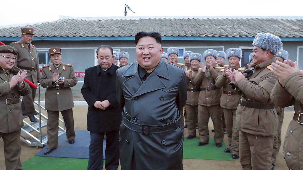 Der nordkoreanische Machthaber Kim Jong Un will an der diesjährigen Plenarsitzung die Umsetzung seiner Politik überprüfen. (Archivbild)
