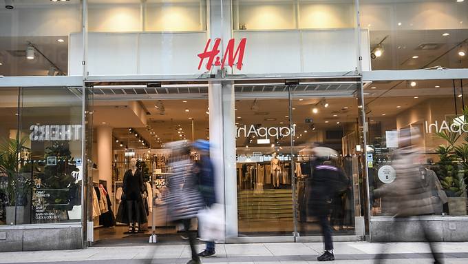 H&M will trotz Erholung von Corona-Krise Filialnetz reduzieren