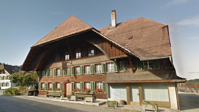 Kein Personal: Das Rössli in Zollbrück wird Ende Juli geschlossen