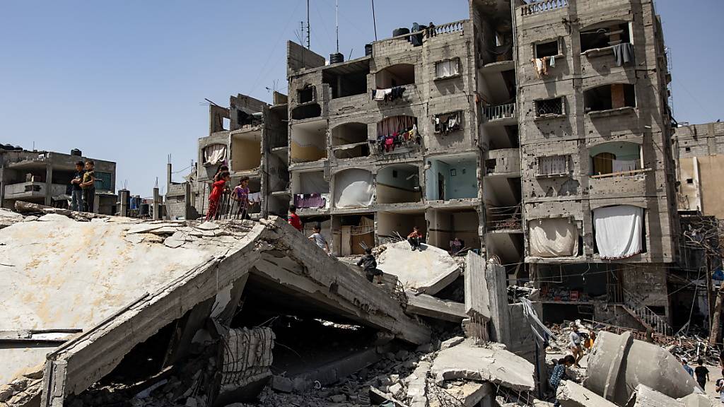 Ein zerstörtes Haus in Rafah. (Archivbild)