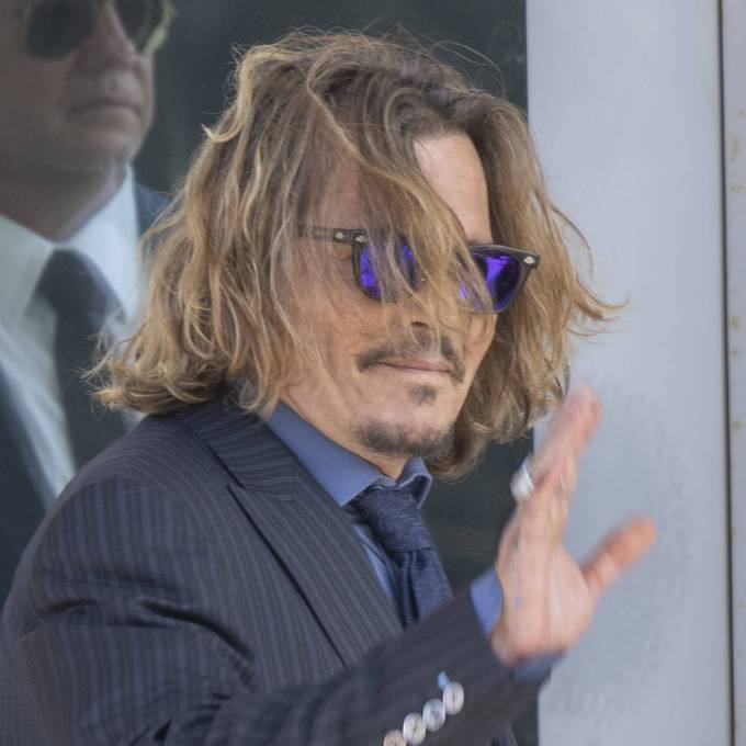 Johnny Depp spricht vor Gericht über seine Ehe