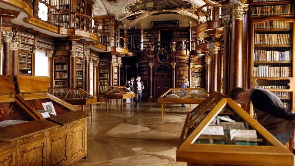 Die Stiftsbibliothek St. Gallen ist eine von acht musealen Institutionen, die ab 2018 neu Betriebskostenbeiträge vom Bund bekommen. (Archivbild)