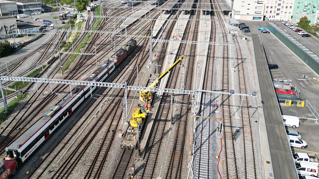 Die Bauarbeiten am Bahnhof dauern planmässig noch ein zweites Wochenende an.