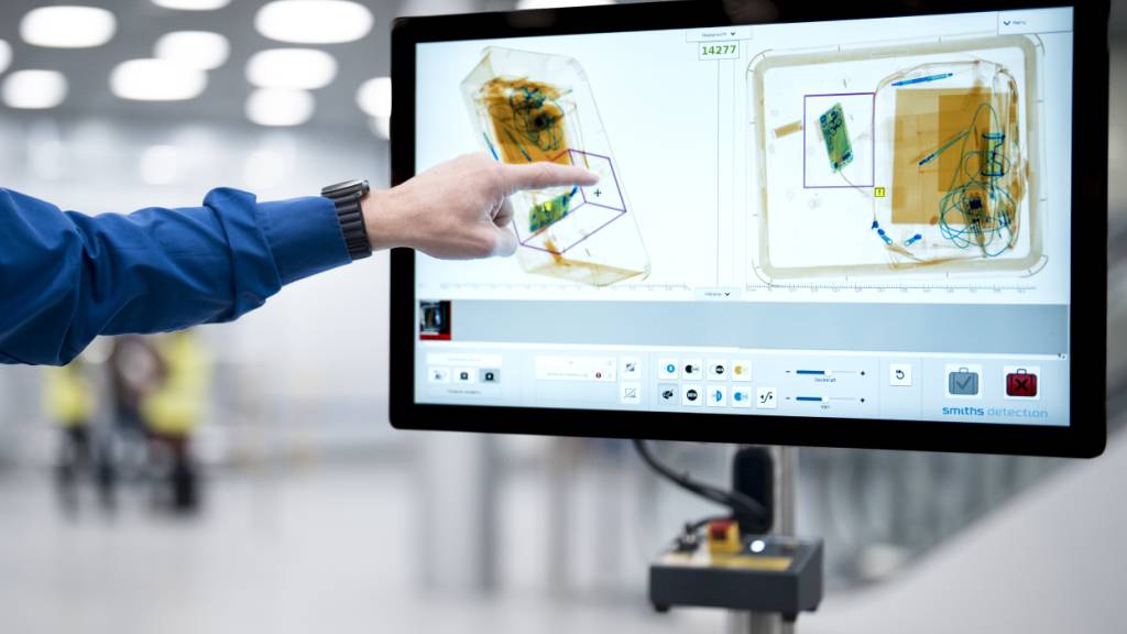 Die CT-Scanner liefern 3D-Bilder, was den Inhalt des Handgepäcks besser erkennbar macht.