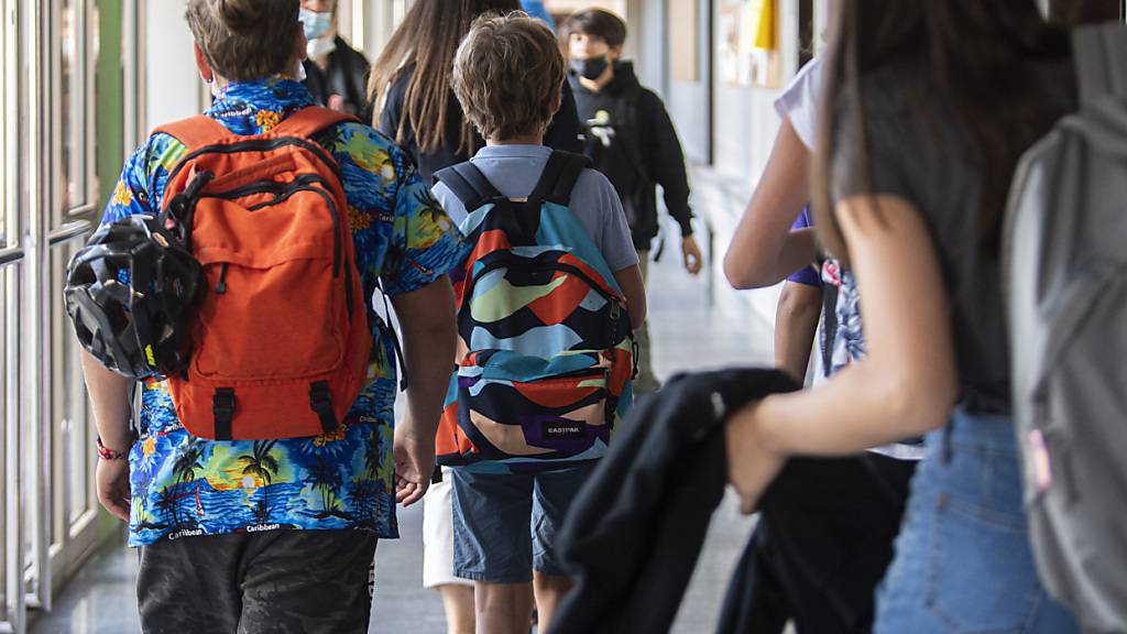 Die Zahl der Gymi-Anwärterinnen und -Anwärter hat bei der diesjährigen Aufnahmeprüfung leicht zugenommen. Dies liegt vor allem am Bevölkerungswachstum. (Archivbild)