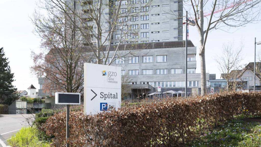 Das Bezirksgericht Hinwil gewährt dem Spital Wetzikon eine Verlängerung der Nachlassstundung bis zum 19. Juni 2026.