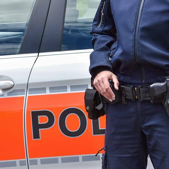 Falsche Polizistinnen prellen 72-Jährige um mehrere zehntausend Franken