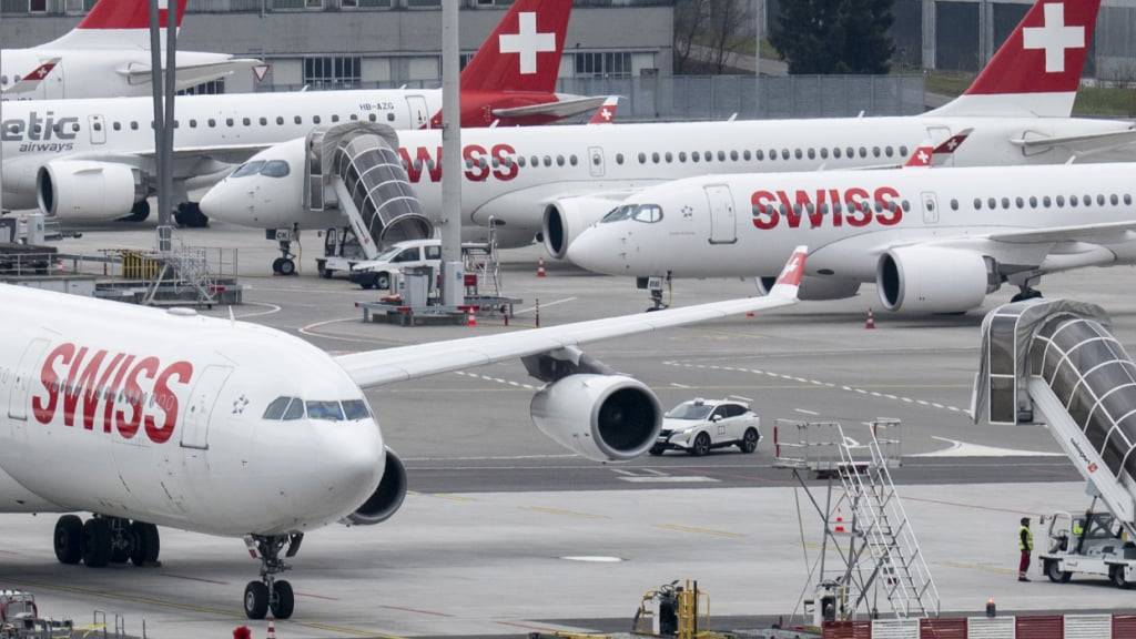Der Aufwärtstrend bei den Starts und Landungen am Flughafen Zürich setzt sich weiter fort. (Archivbild)